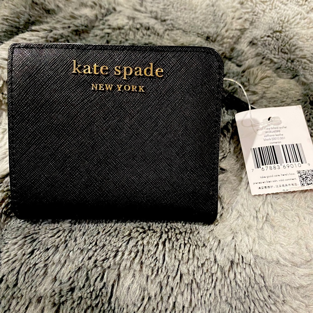 NWT Kate Spade wallet